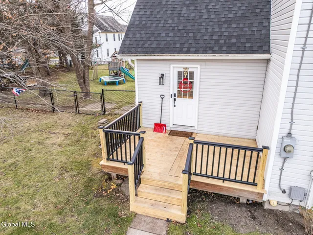 $375,000 | 8 Hemstreet Avenue, Mechanicville, NY 12118