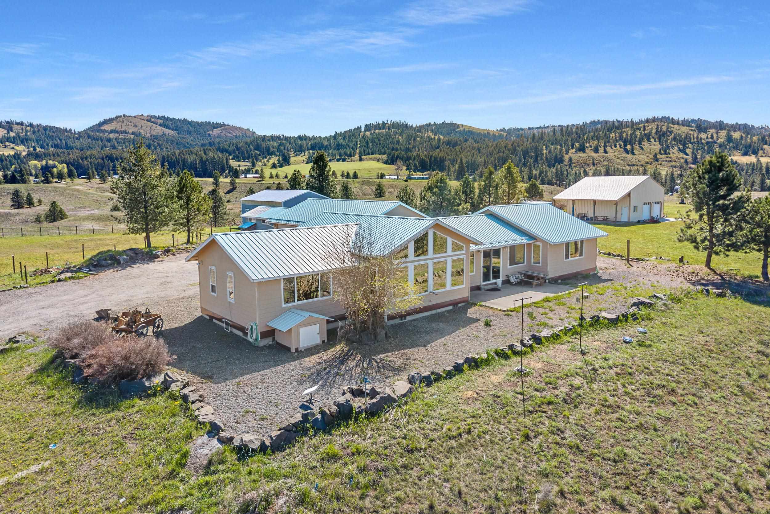 16 Barter Fair Road Republic, WA 99166 - Photo 7 of 49