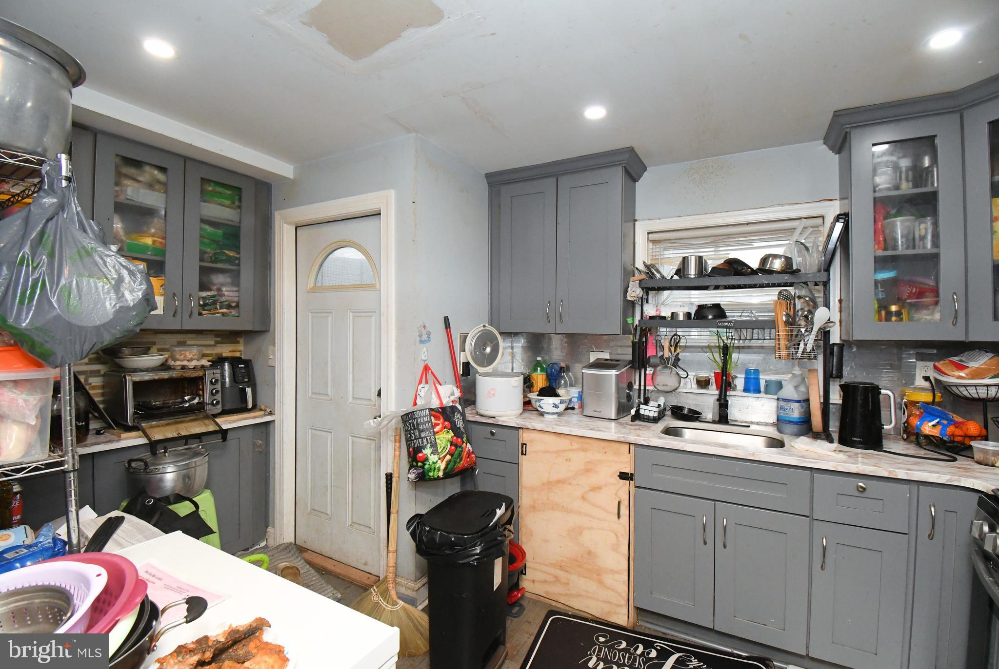 2005 South Mildred Street Philadelphia, PA 19148 - Photo 16 of 38