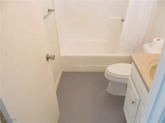 $1,750 | 7746 Cobden Court, Las Vegas, NV 89147