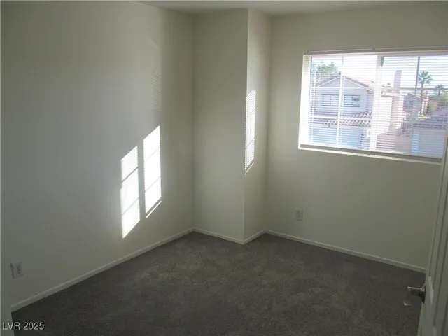 $1,750 | 7746 Cobden Court, Las Vegas, NV 89147