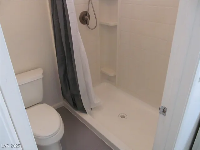 $1,750 | 7746 Cobden Court, Las Vegas, NV 89147