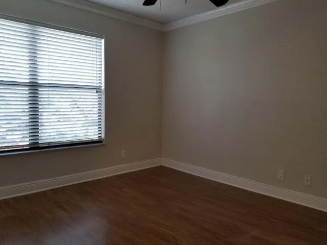 $1,874 | 1561 Balfour Point Drive, Unit H, West Palm Beach, FL 33411