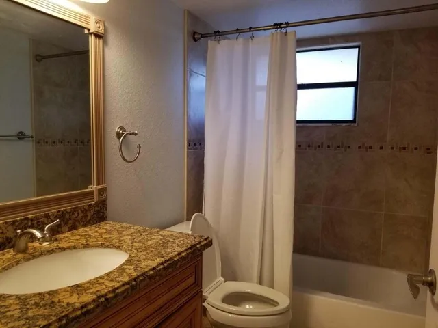 $1,874 | 1561 Balfour Point Drive, Unit H, West Palm Beach, FL 33411