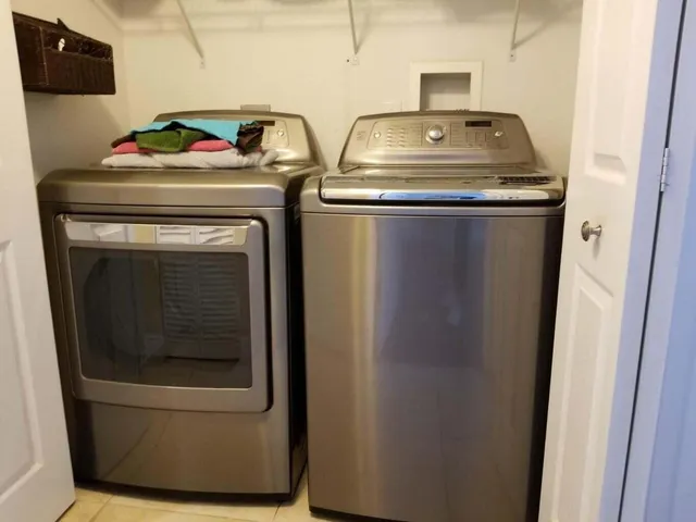 $1,874 | 1561 Balfour Point Drive, Unit H, West Palm Beach, FL 33411