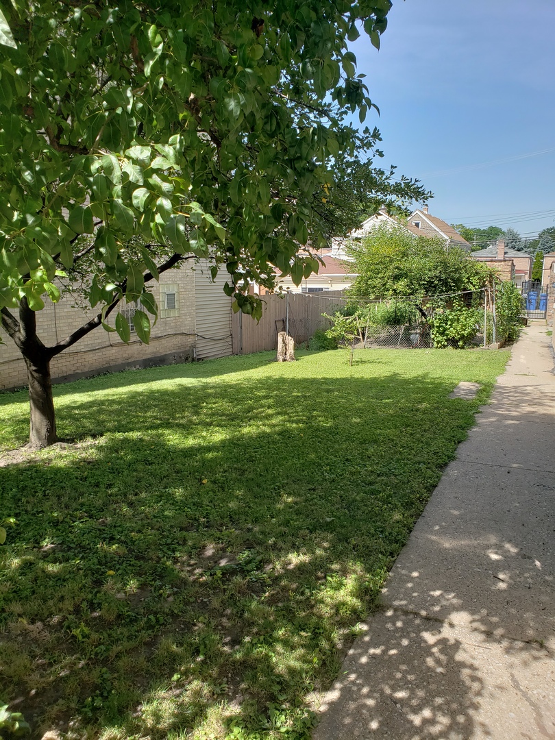 3320 South Carpenter Street Chicago, IL 60608 - Photo 14 of 16