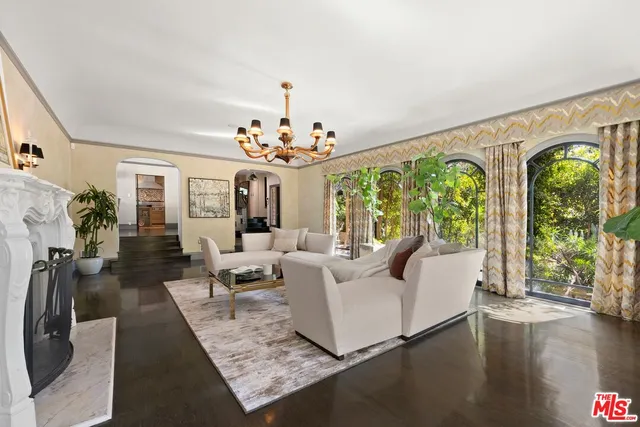 $14,000 | 3300 North Knoll Drive, Los Angeles, CA 90068