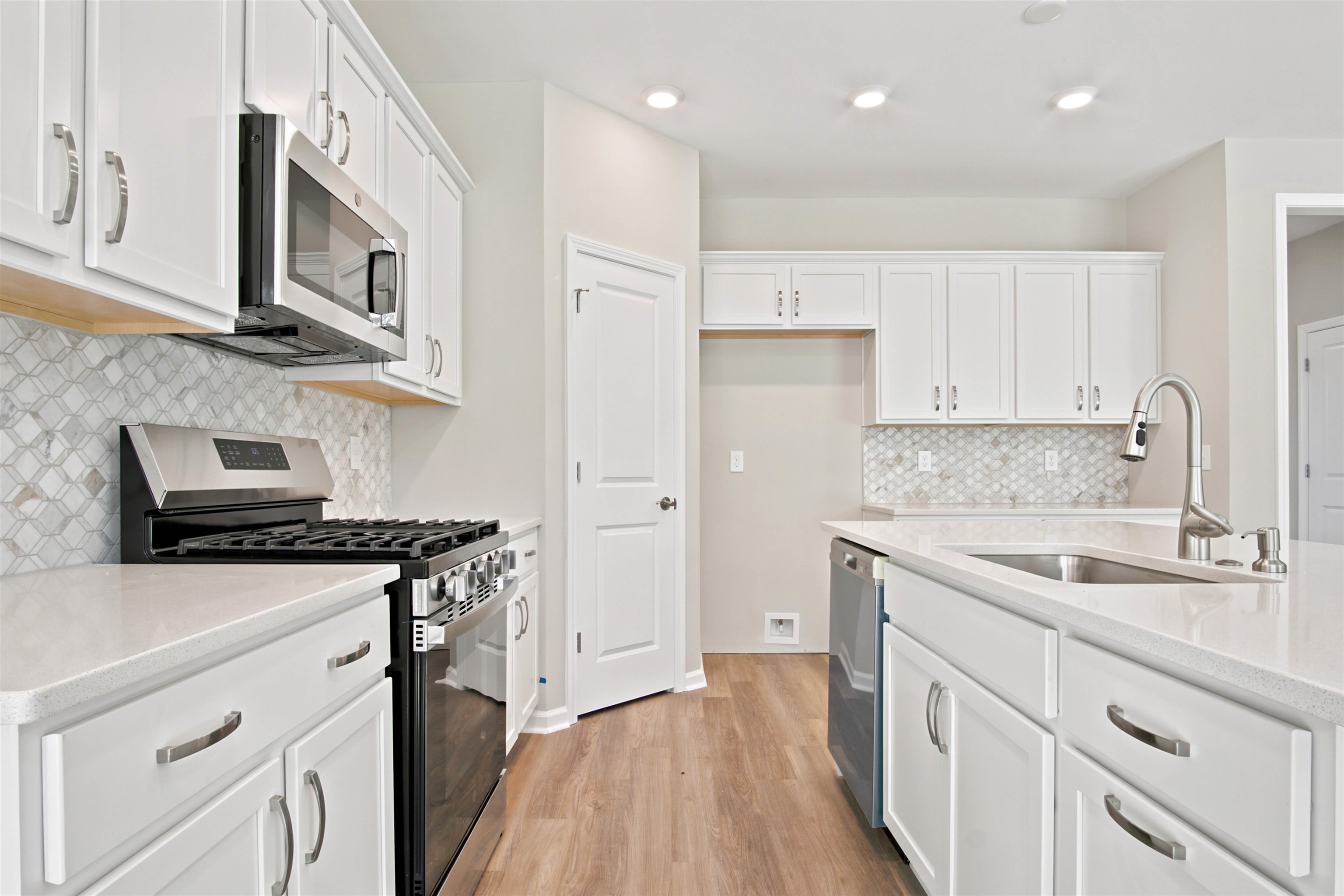 639 Millbrook Way Loris, SC 29569 - Photo 14 of 26