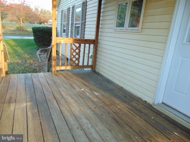 Side porch