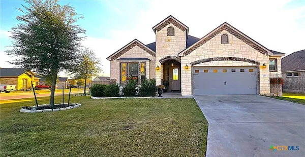 $379,950 | 7803 Kendall Hill Drive, Temple, TX 76502