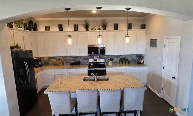 $400,000 | 7803 Kendall Hill Drive, Temple, TX 76502