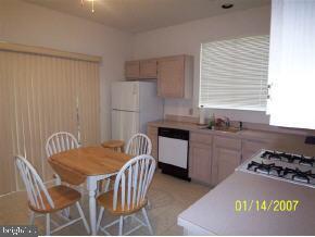 72 Sandpiper Road Barnegat, NJ 08005 - Photo 2 of 10