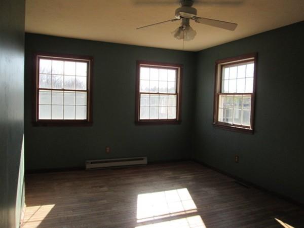 230 West Street Paxton, MA 01612 - Photo 5 of 23 an empty room with windows