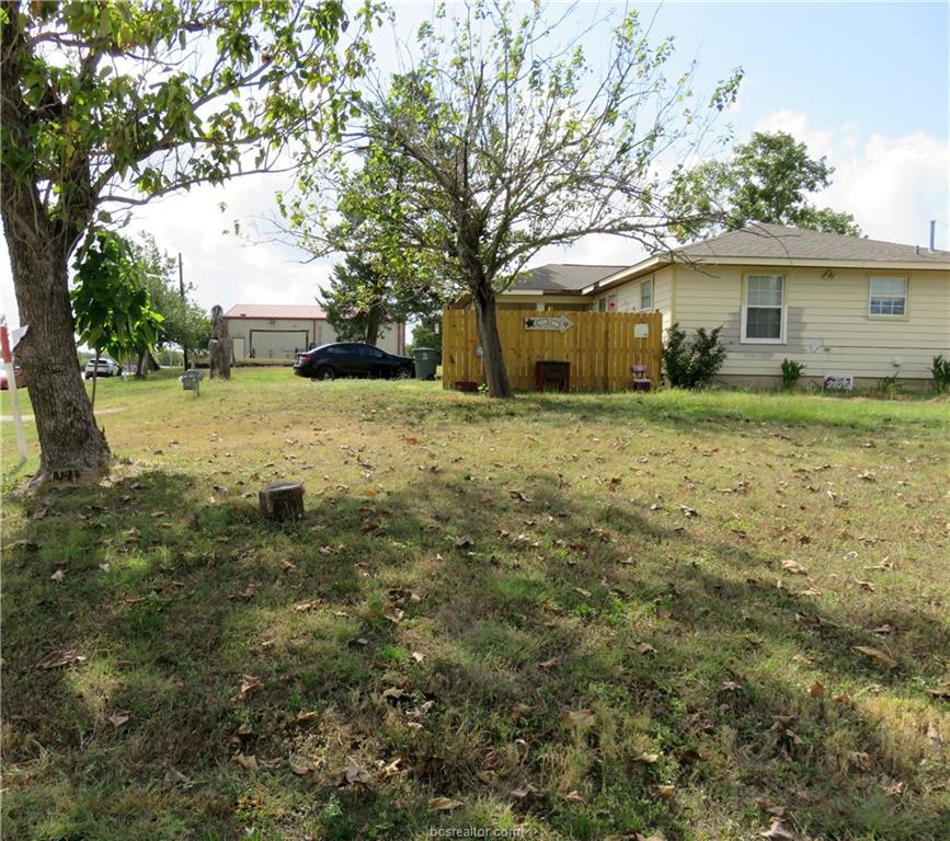 1413 Sandy Point Road Bryan, TX 77803 - Photo 13 of 19