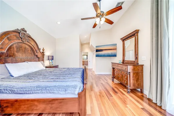 $8,000 | 1241 South 13th Avenue, Unit 1241, Hollywood, FL 33019