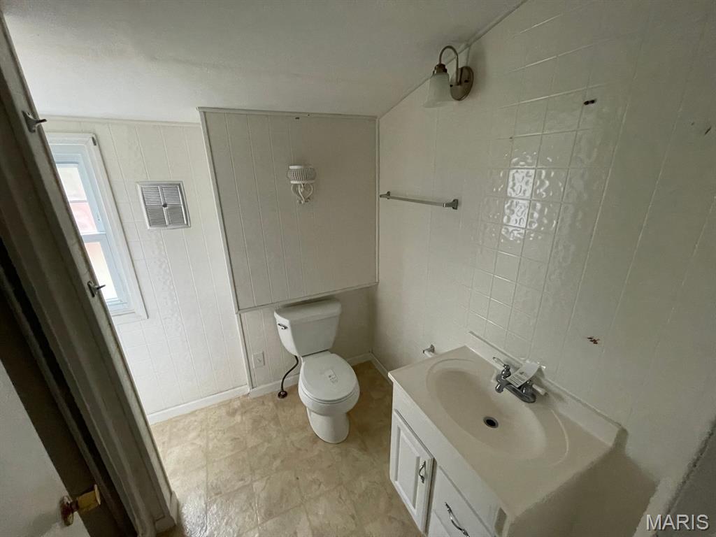 4720 Ruth Street Belleville, IL 62226 - Photo 13 of 25 Gallery Image 13