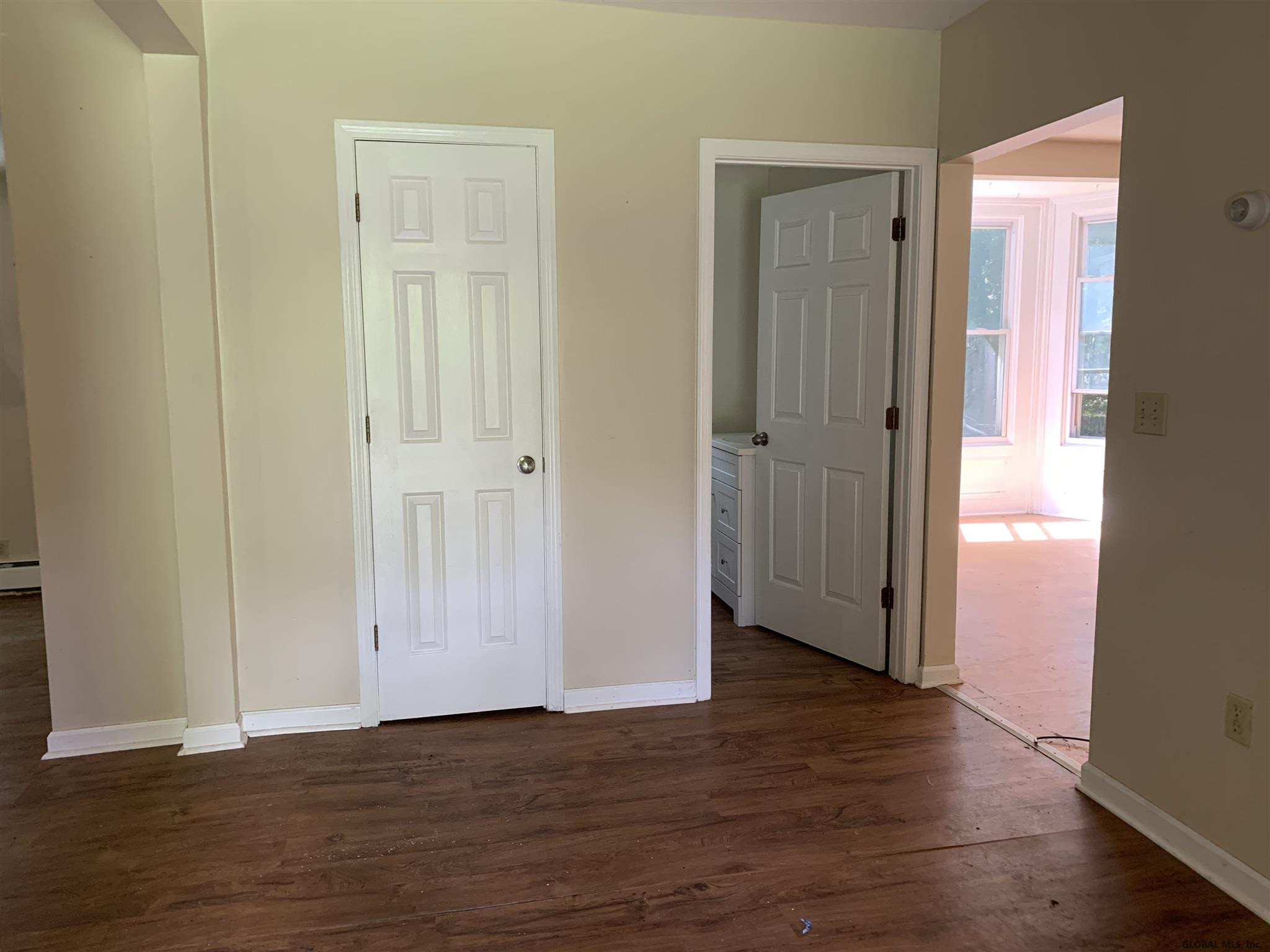 296 Rte 9W Bethlehem, NY 12077 - Photo 5 of 14 Photo 5