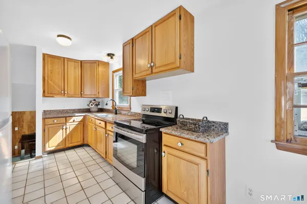 $349,500 | 203 Brentwood Road, Newington, CT 06111