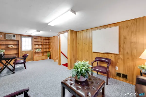 $349,500 | 203 Brentwood Road, Newington, CT 06111