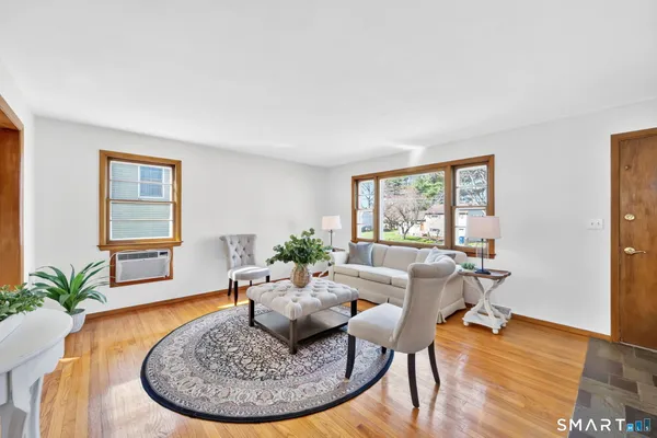 $349,500 | 203 Brentwood Road, Newington, CT 06111