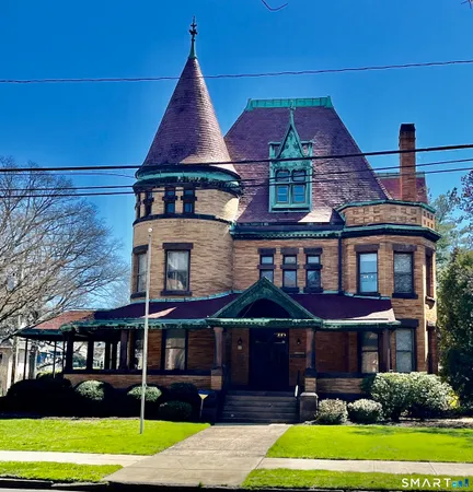 $2,100,000 | 475 Whitney Avenue, New Haven, CT 06511