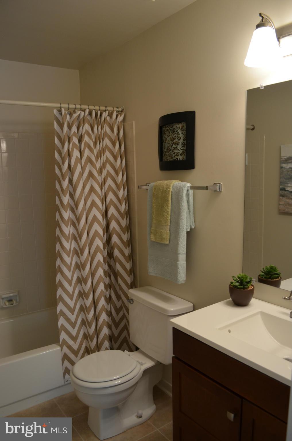 7613 Modisto Lane Springfield, VA 22153 - Photo 20 of 26 Bath