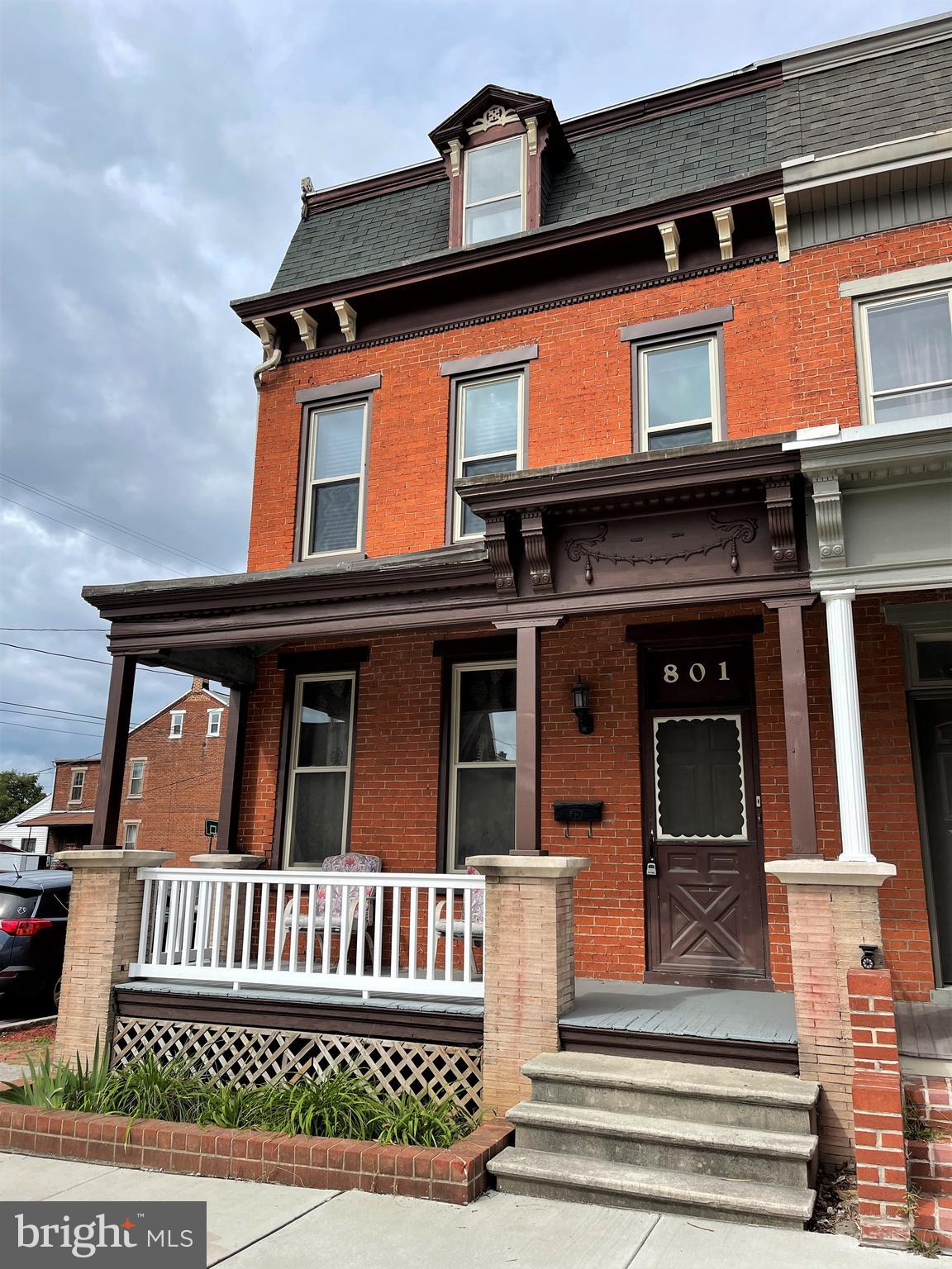 801 Walnut Street Columbia, PA 17512 - Photo 2 of 8
