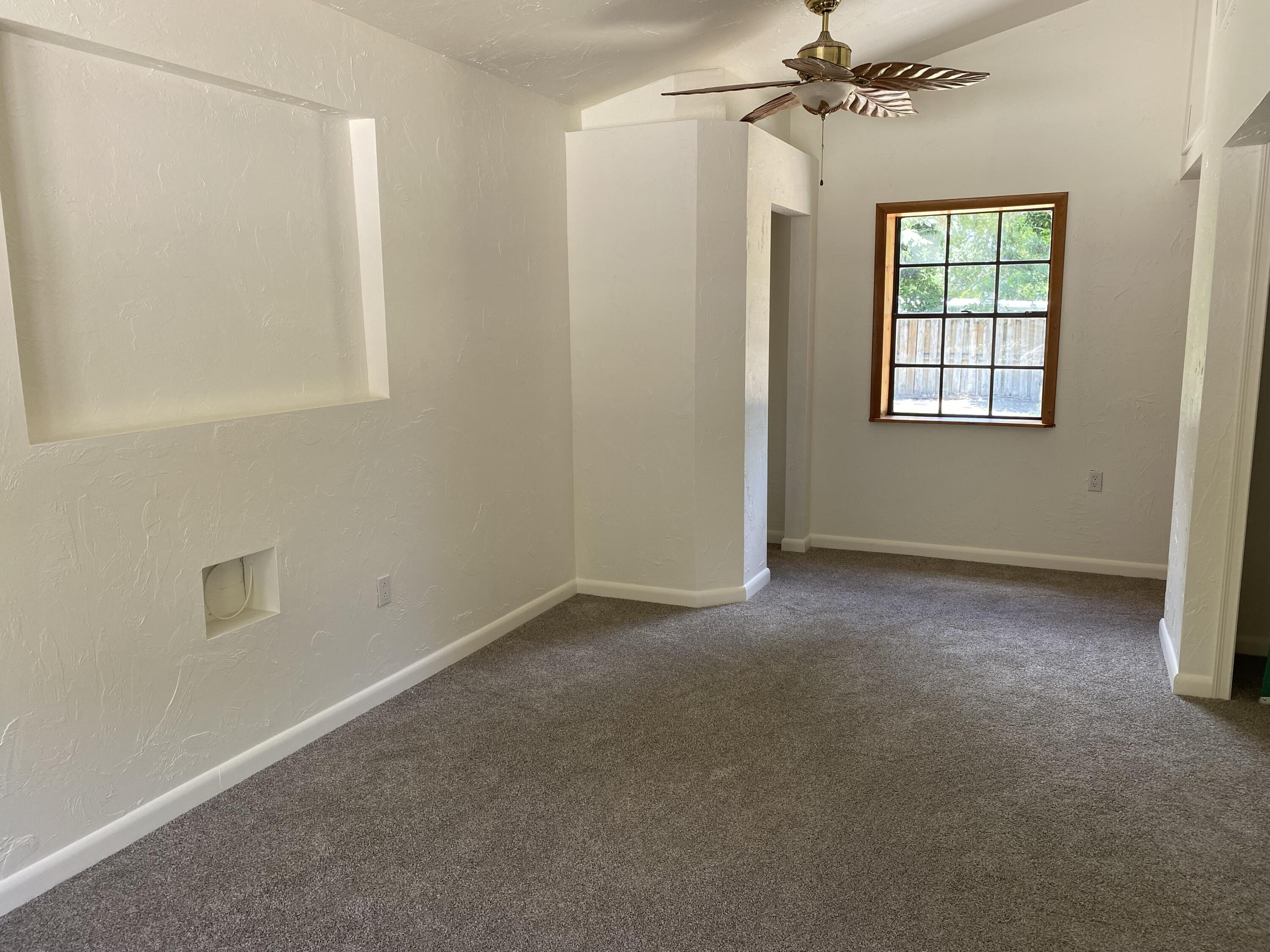 26 Dolphin Road Key Largo, FL 33037 - Photo 7 of 27 Bedroom 1