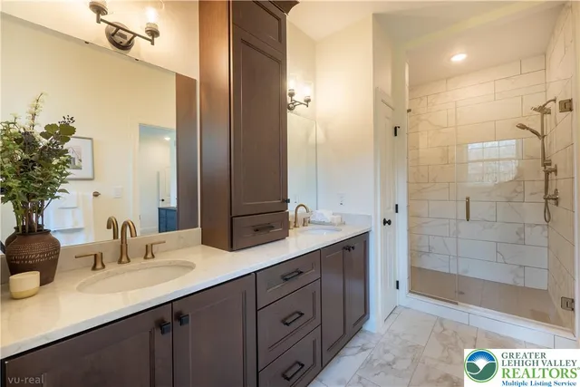 $1,160,000 | 4630 Old Saucon Road, Bethlehem, PA 18015