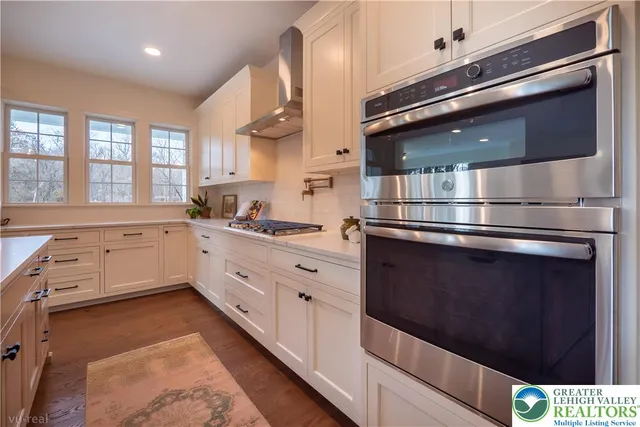 $1,160,000 | 4630 Old Saucon Road, Bethlehem, PA 18015