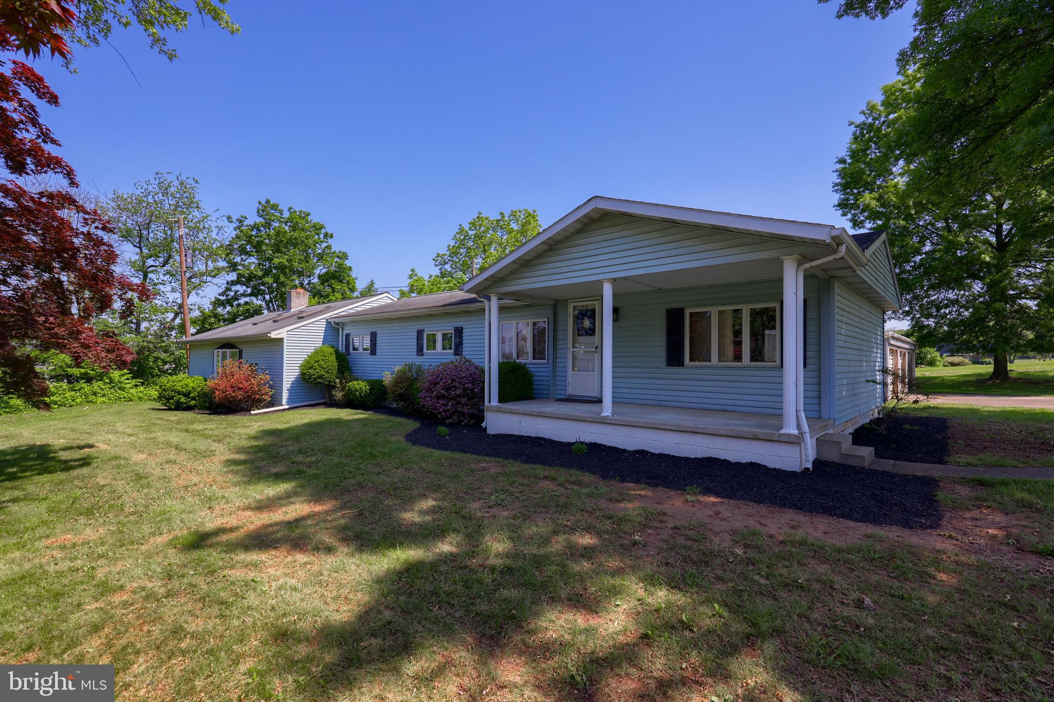 6411 Carlisle Road Dover, PA 17315 - Photo 4 of 40