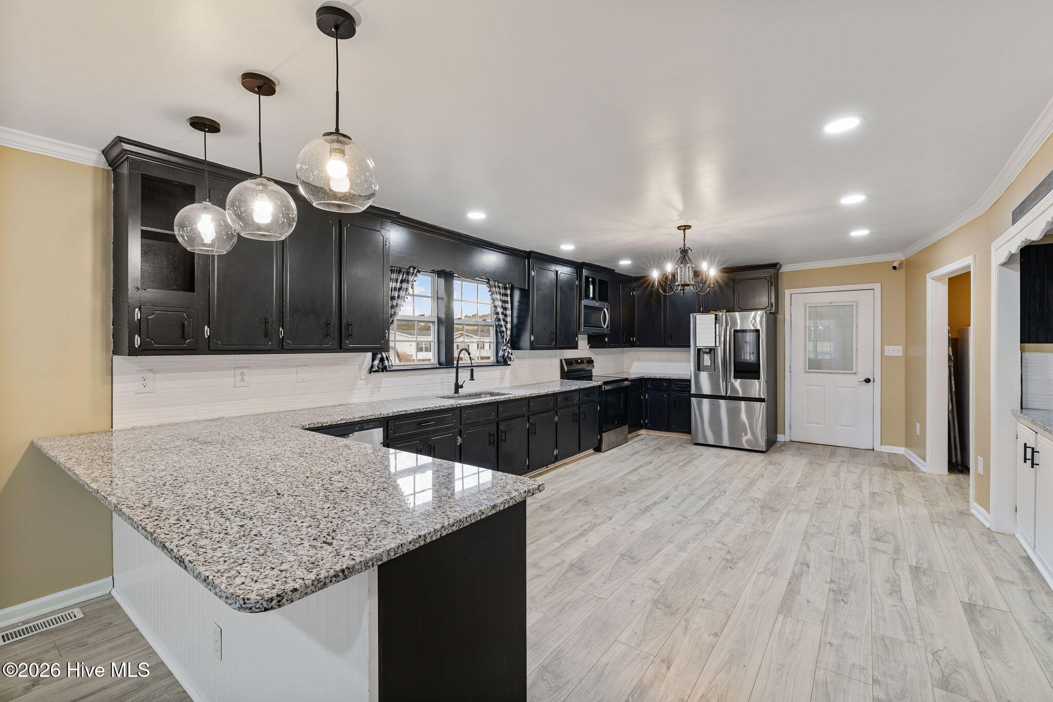 150 Fitzgerald Road Selma, NC 27576 - Photo 9 of 37 5T5A9142