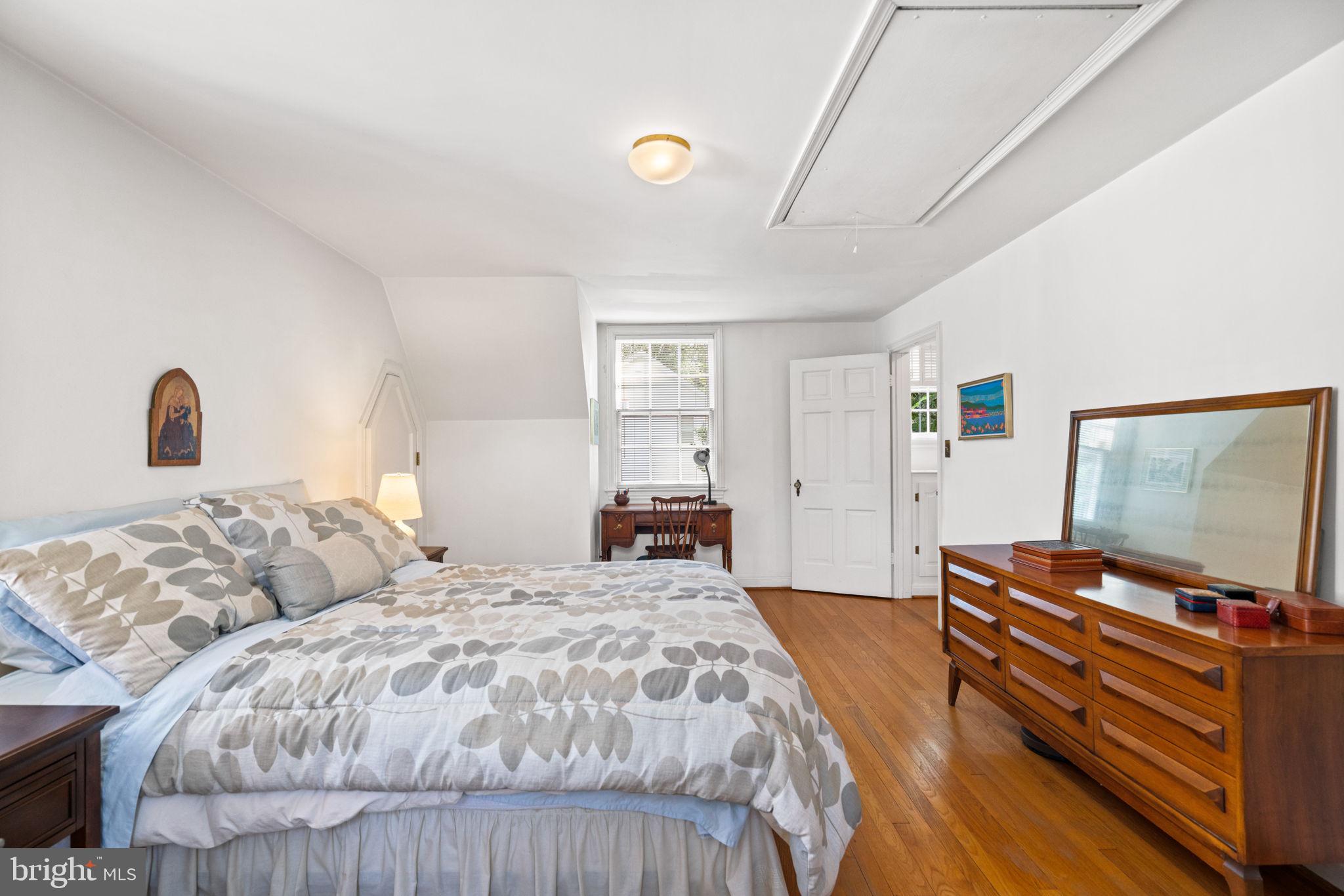 4909 Jamestown Court Bethesda, MD 20816 - Photo 20 of 42