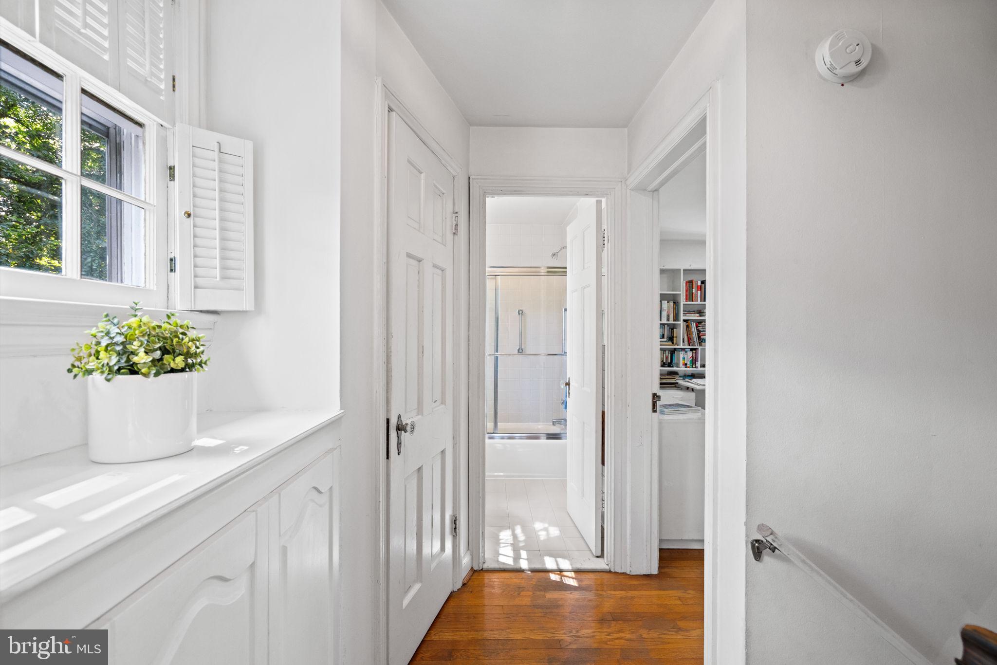 4909 Jamestown Court Bethesda, MD 20816 - Photo 22 of 42