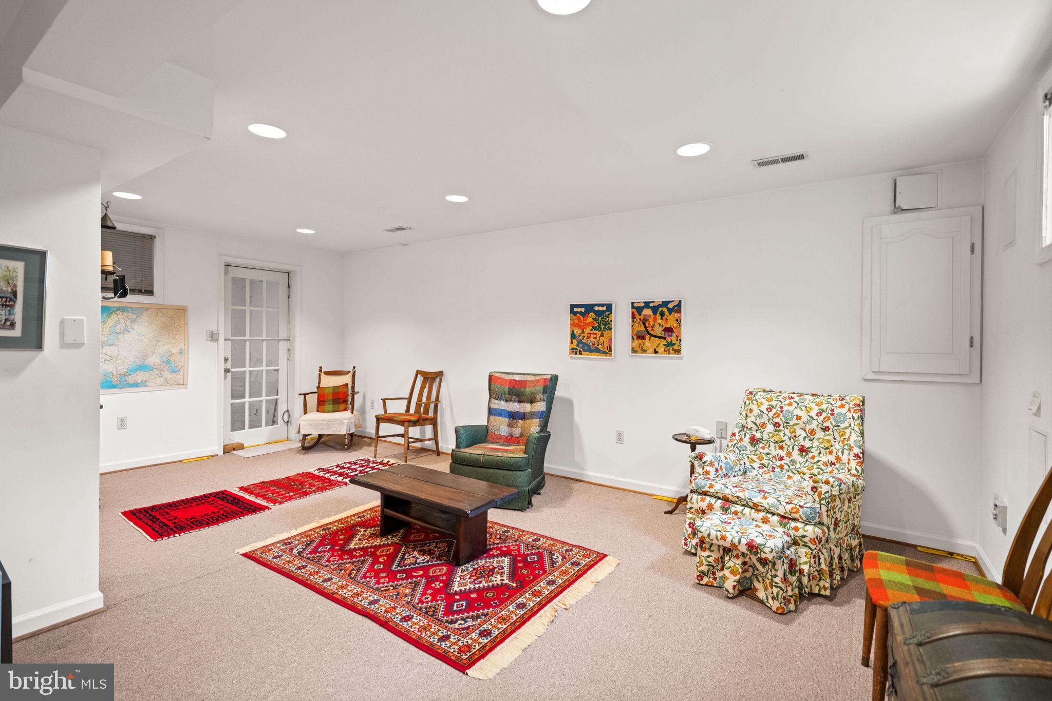 4909 Jamestown Court Bethesda, MD 20816 - Photo 28 of 42