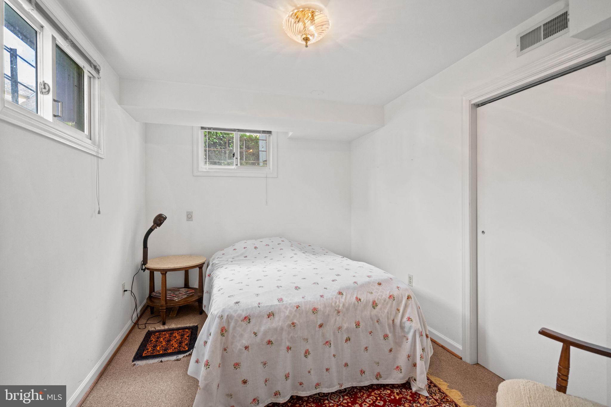 4909 Jamestown Court Bethesda, MD 20816 - Photo 29 of 42