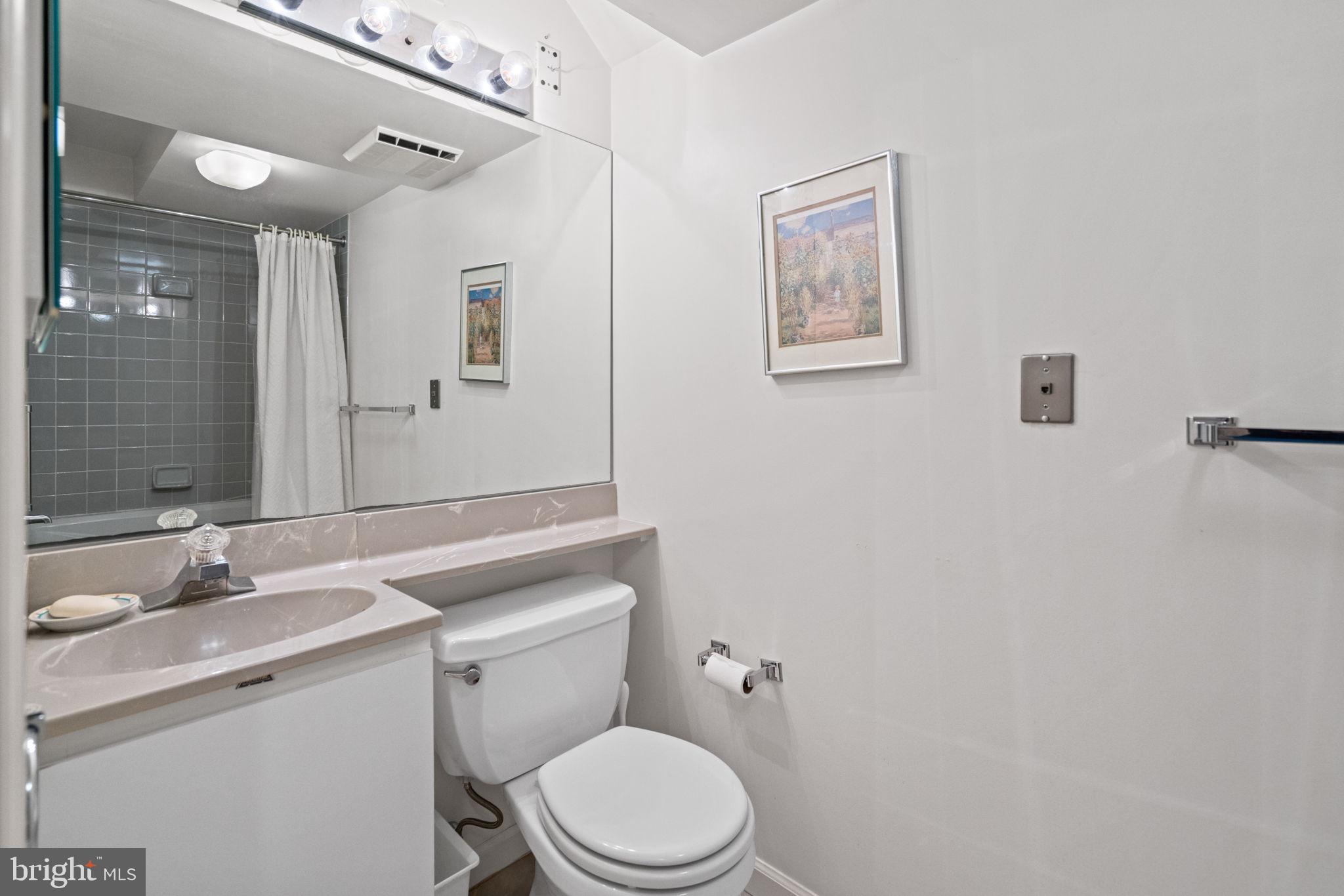 4909 Jamestown Court Bethesda, MD 20816 - Photo 31 of 42