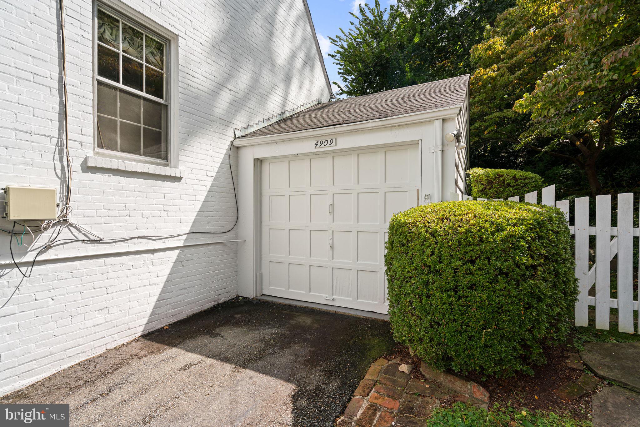 4909 Jamestown Court Bethesda, MD 20816 - Photo 39 of 42