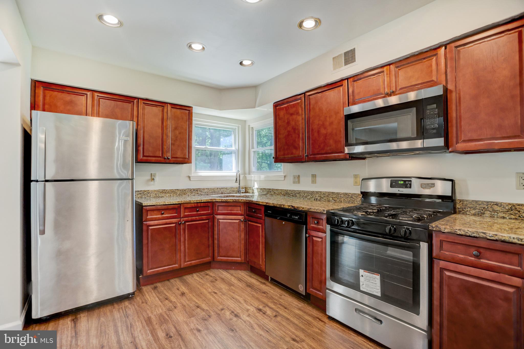 25 Allison Road Hightstown, NJ 08520 - Photo 11 of 33 Gallery Image 11