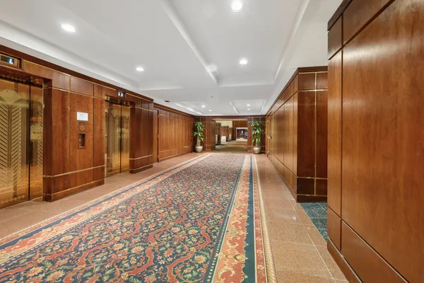 $200,000 | 910 South Michigan Avenue, Unit 1812, Chicago, IL 60605