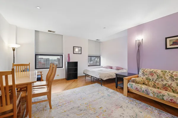 $200,000 | 910 South Michigan Avenue, Unit 1812, Chicago, IL 60605