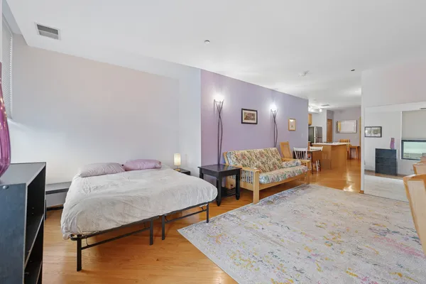 $200,000 | 910 South Michigan Avenue, Unit 1812, Chicago, IL 60605