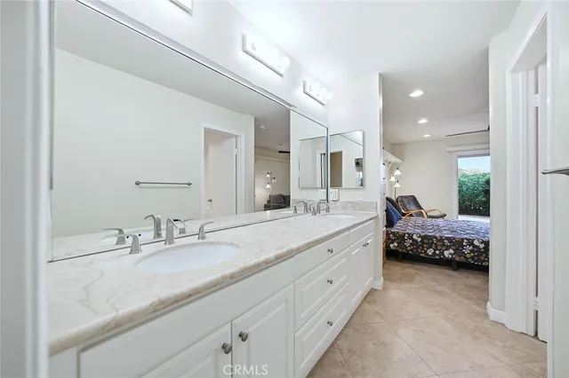 $490,000 | 4852 Cabana Drive, Unit 104, Huntington Beach, CA 92649