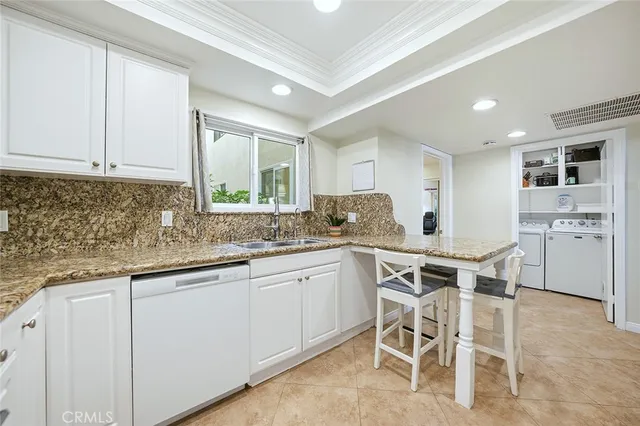 $490,000 | 4852 Cabana Drive, Unit 104, Huntington Beach, CA 92649