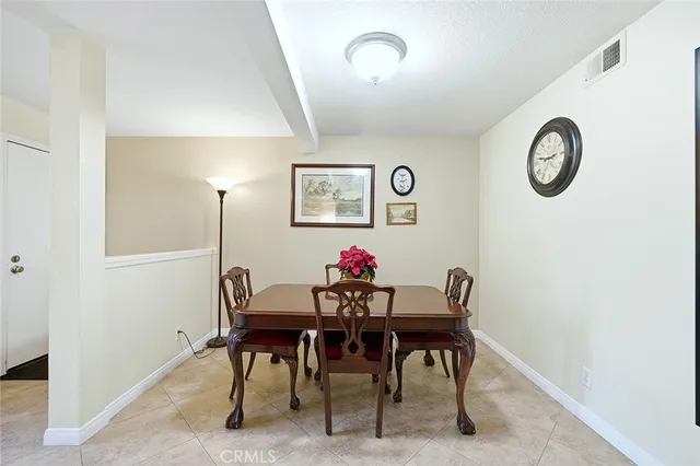 $490,000 | 4852 Cabana Drive, Unit 104, Huntington Beach, CA 92649