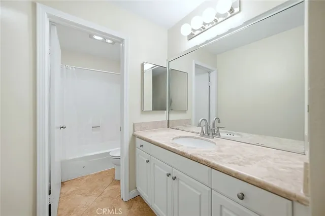 $490,000 | 4852 Cabana Drive, Unit 104, Huntington Beach, CA 92649