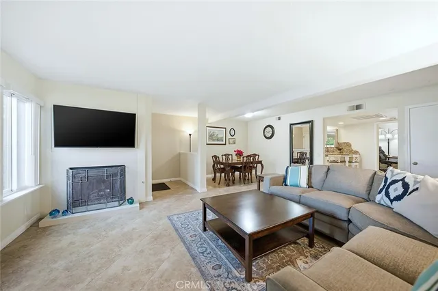 $490,000 | 4852 Cabana Drive, Unit 104, Huntington Beach, CA 92649