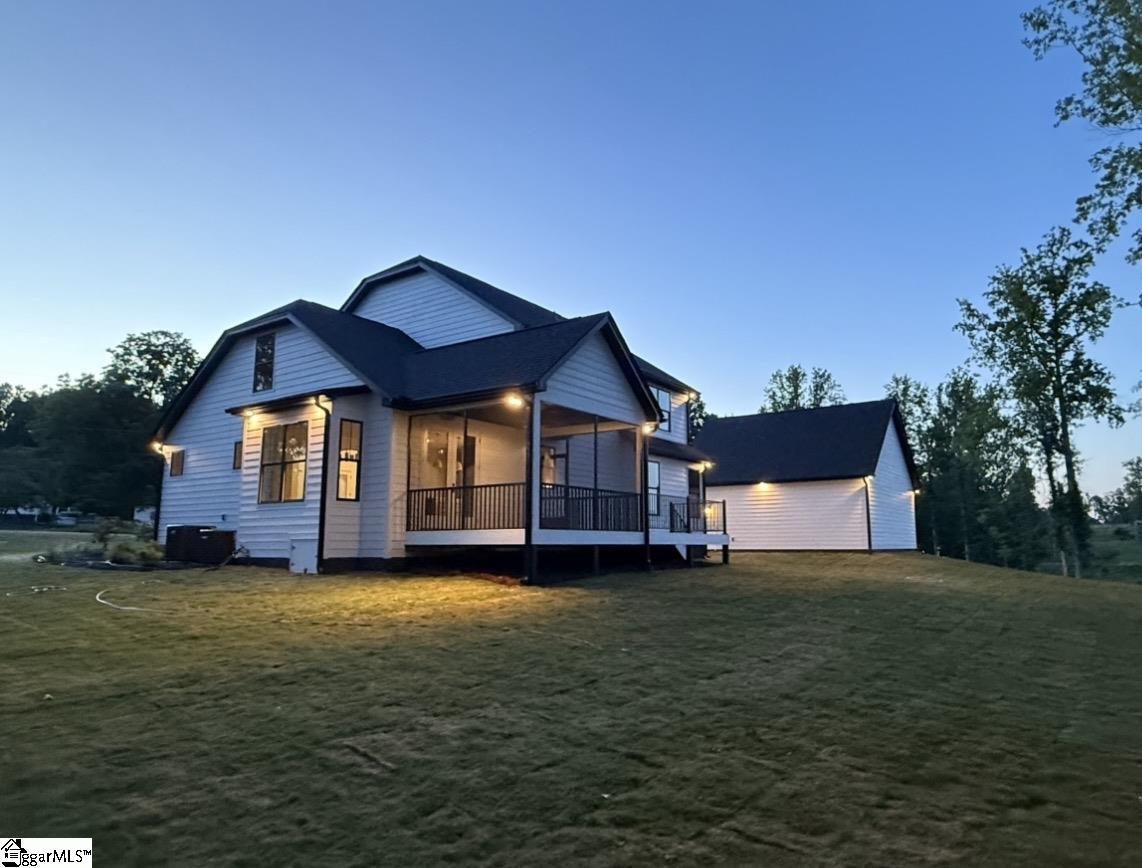 668 Flynn Road Greer, SC 29651 - Photo 11 of 49