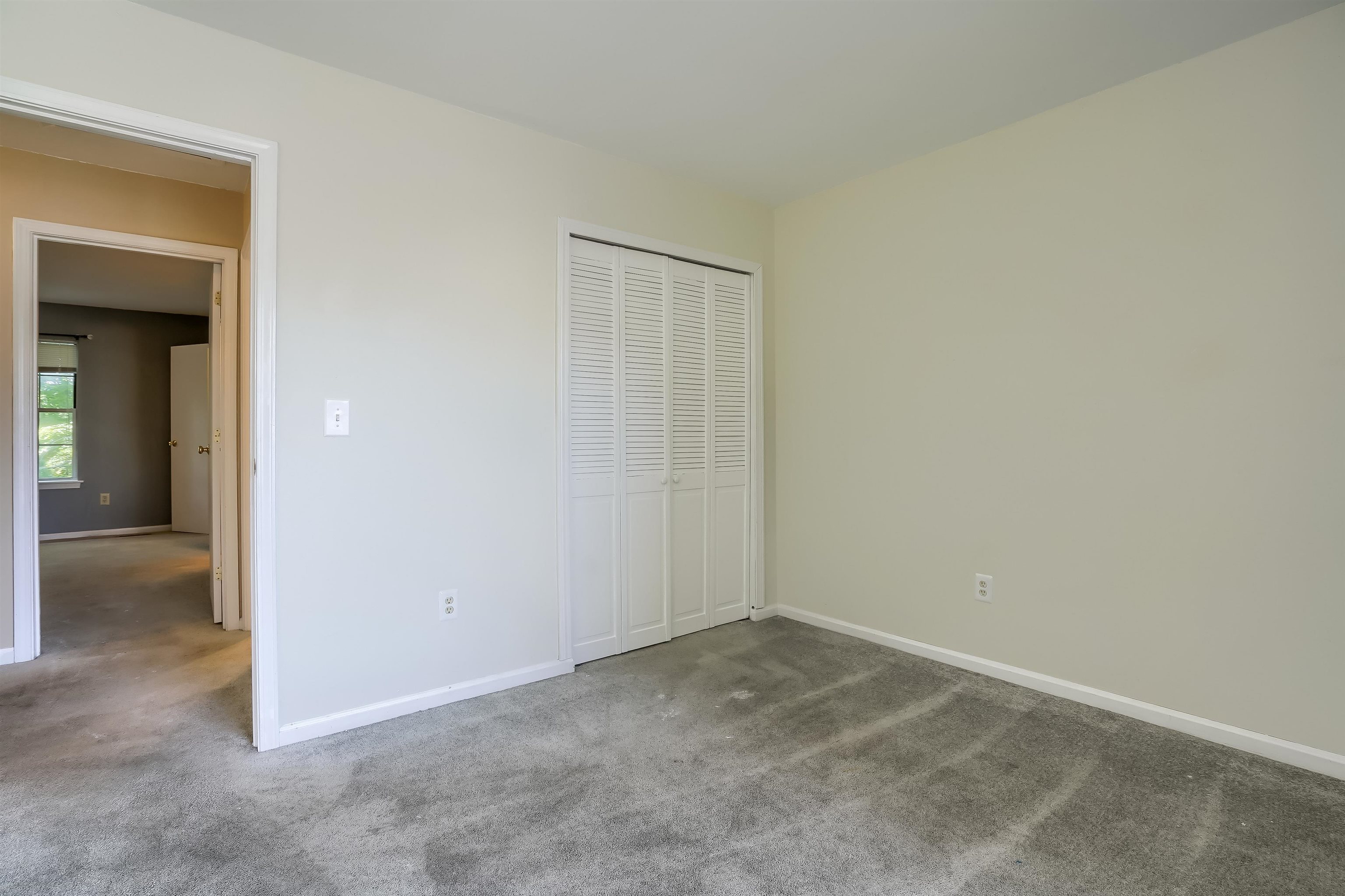 4 Middlesex Road Merrimack, NH 03054 - Photo 21 of 37