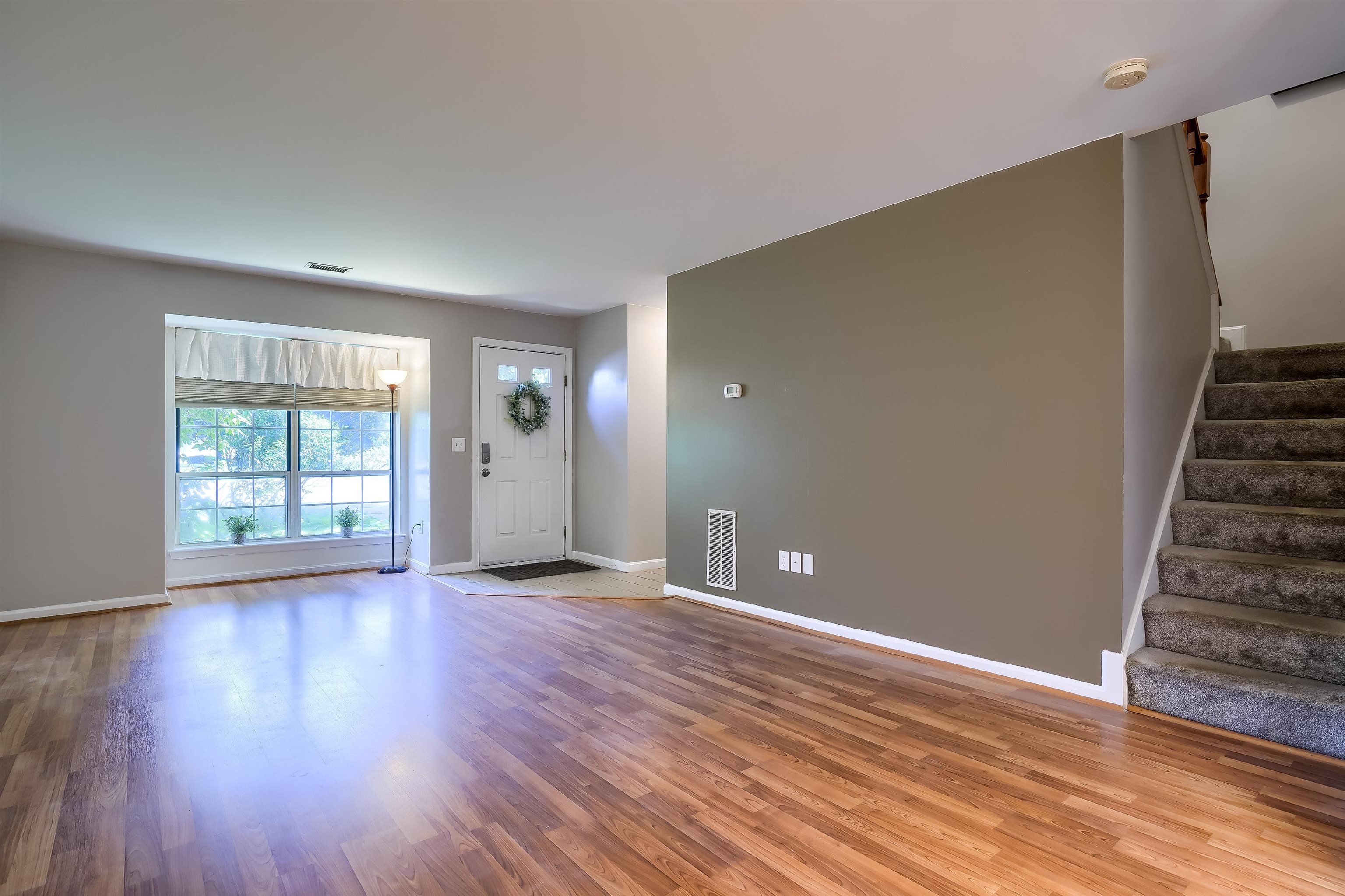 4 Middlesex Road Merrimack, NH 03054 - Photo 6 of 37